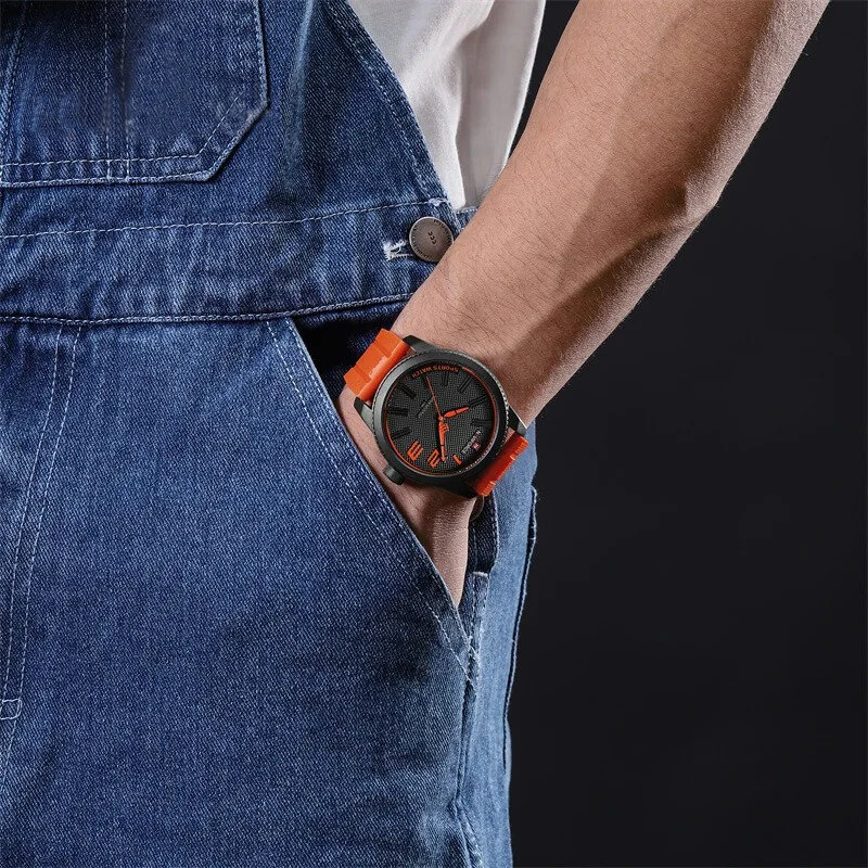 (image for) NAVIFORCE Men Sport Watch TPU Strap Simple Dial Quartz Wristwatch Waterproof Watch